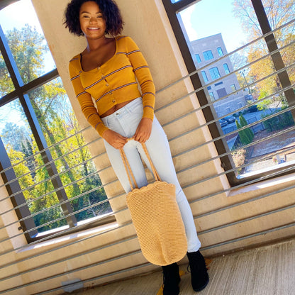 Scalloped Knit Tote