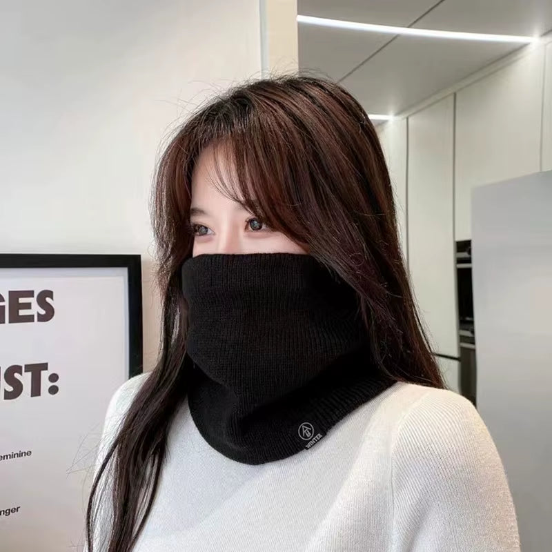 Fleece-Lined Knit Neck Snood